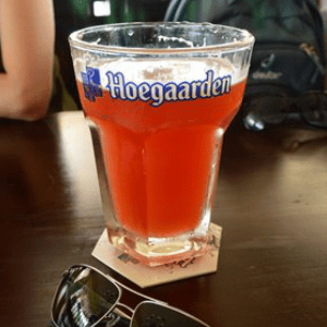 hương vị bia hoegaarden rosee nhập khẩu